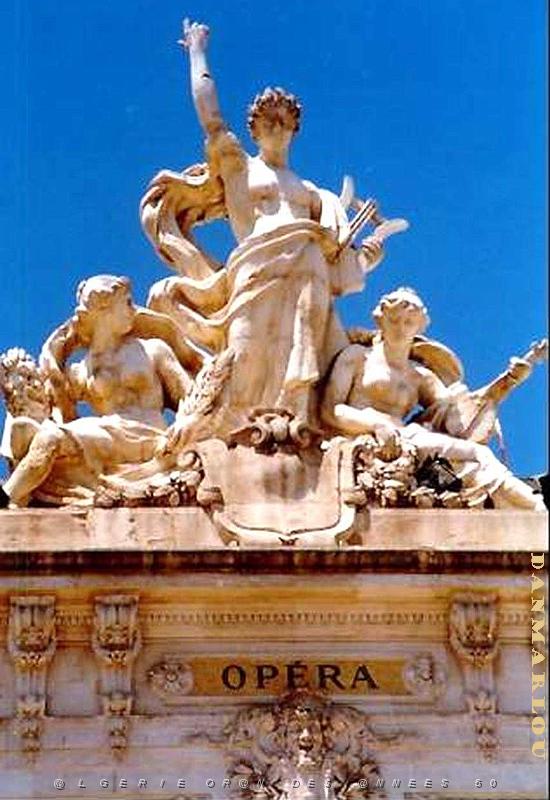 PA d- 050- Opera.jpg